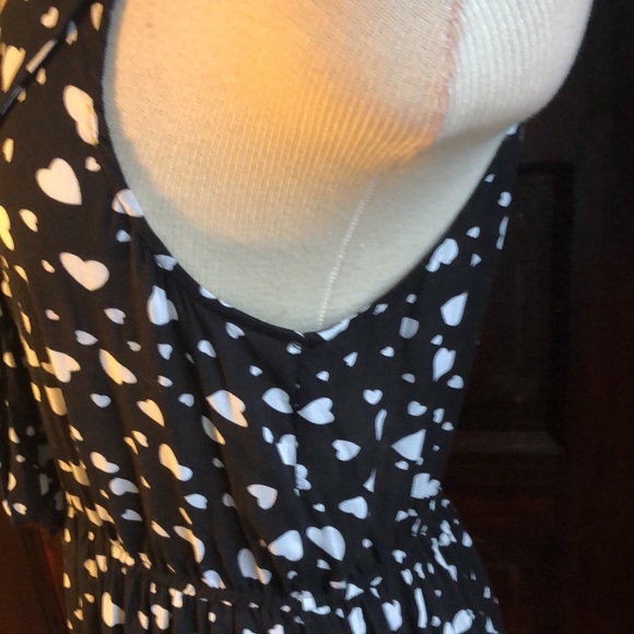 Forever 21 black and white hearts ❤️ dress size L: Pete Pan collar/no sleeves - Picture 13 of 16